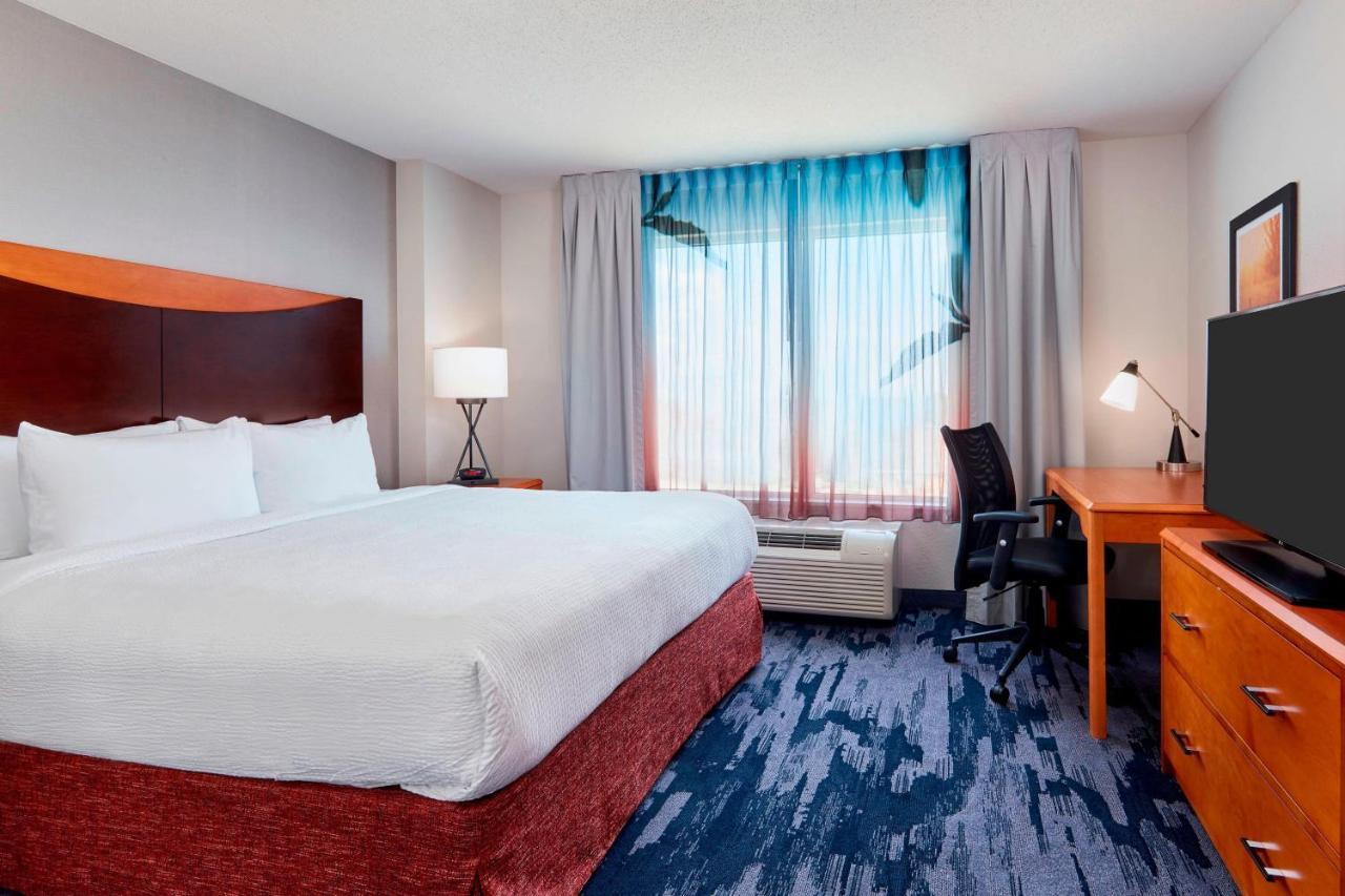 Fairfield Inn Suites Indianapolis Downtown Exterior foto